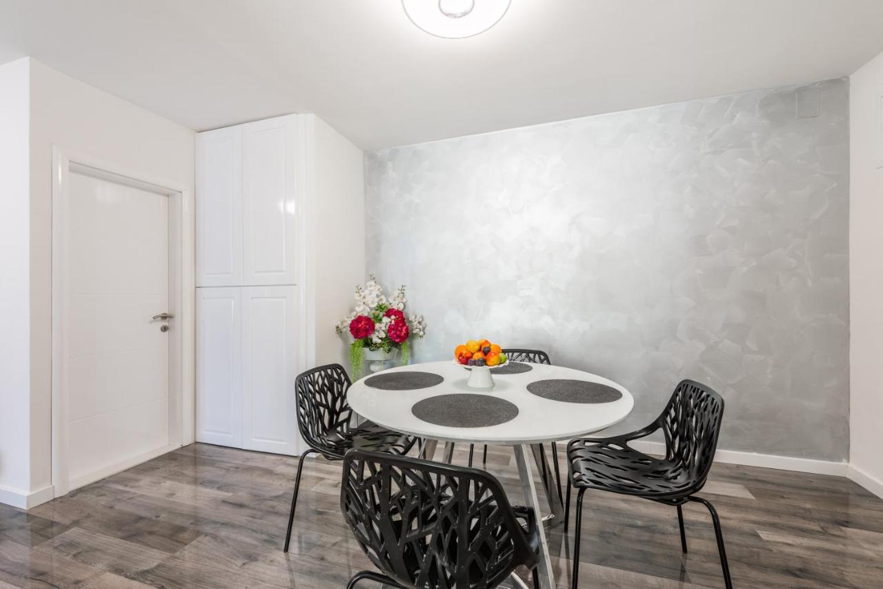 Porta Aurea Di Spalato, Luxury Apartment ภายนอก รูปภาพ